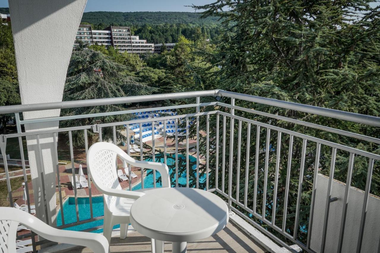 Laguna Garden 4* אלבנה